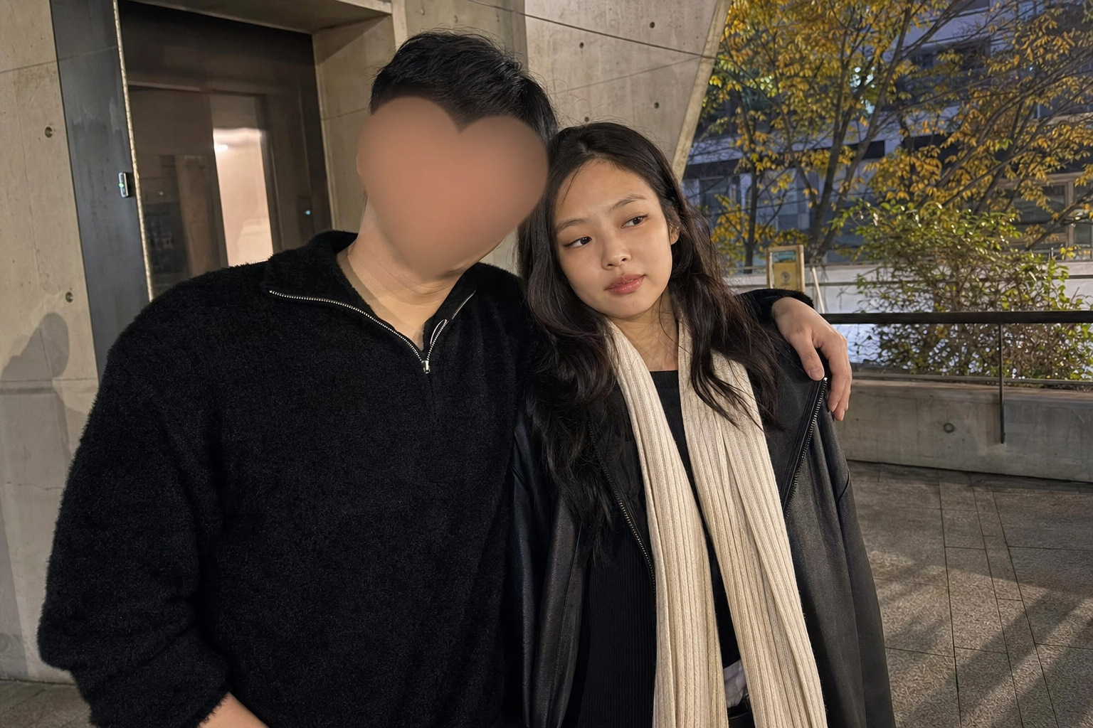트럼프, 중국엔 국빈 만찬 준비하며 캐나다엔 산불 관세 압박