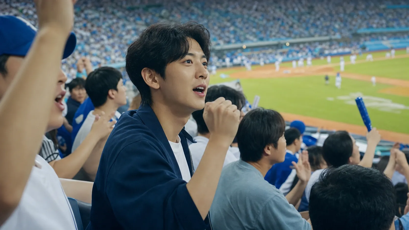 엑소 찬열, 대구 삼성라이온즈파크서 야구 직관