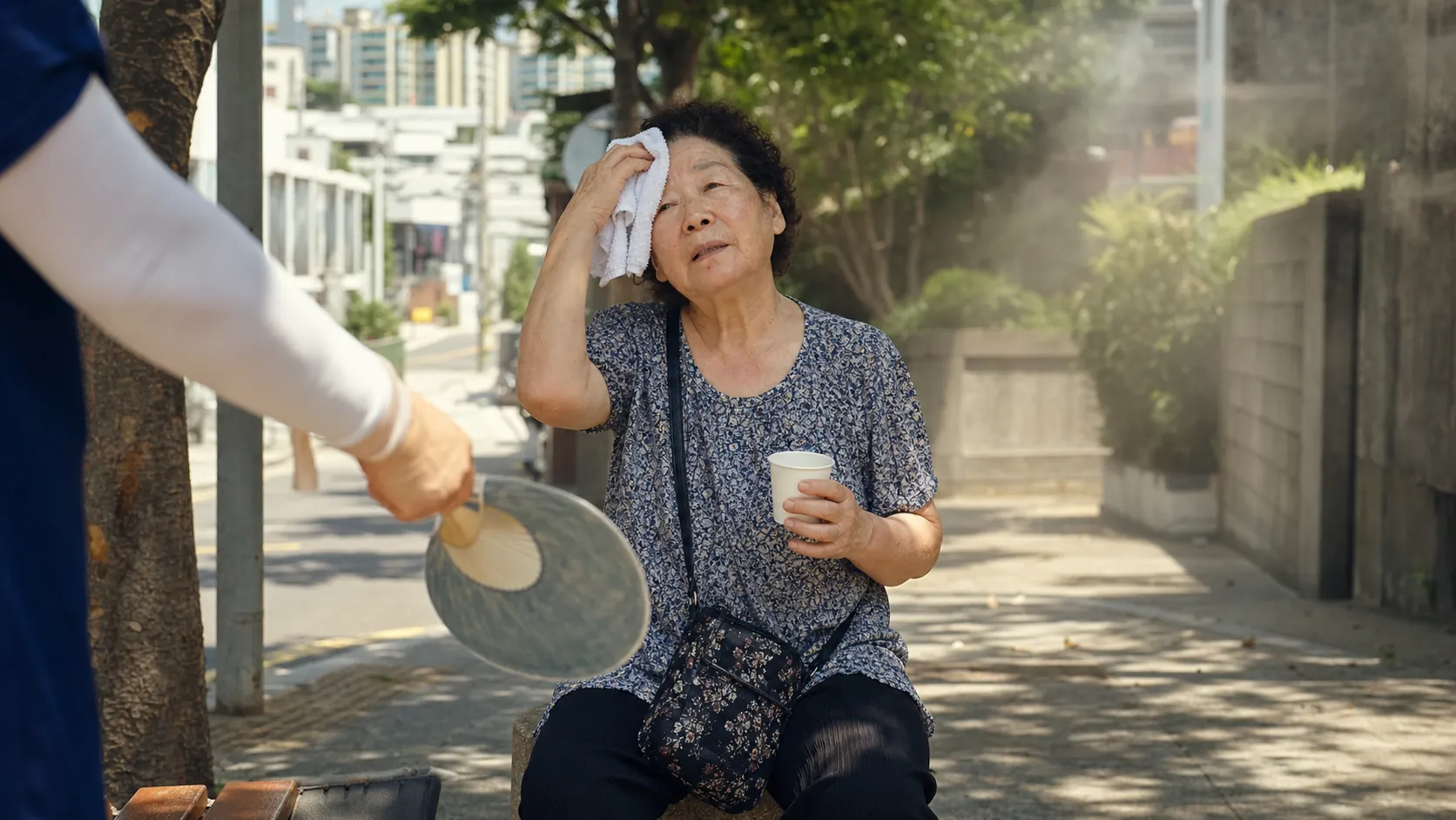 서울까지 최고단계 폭염경보…환자 2천명 넘어