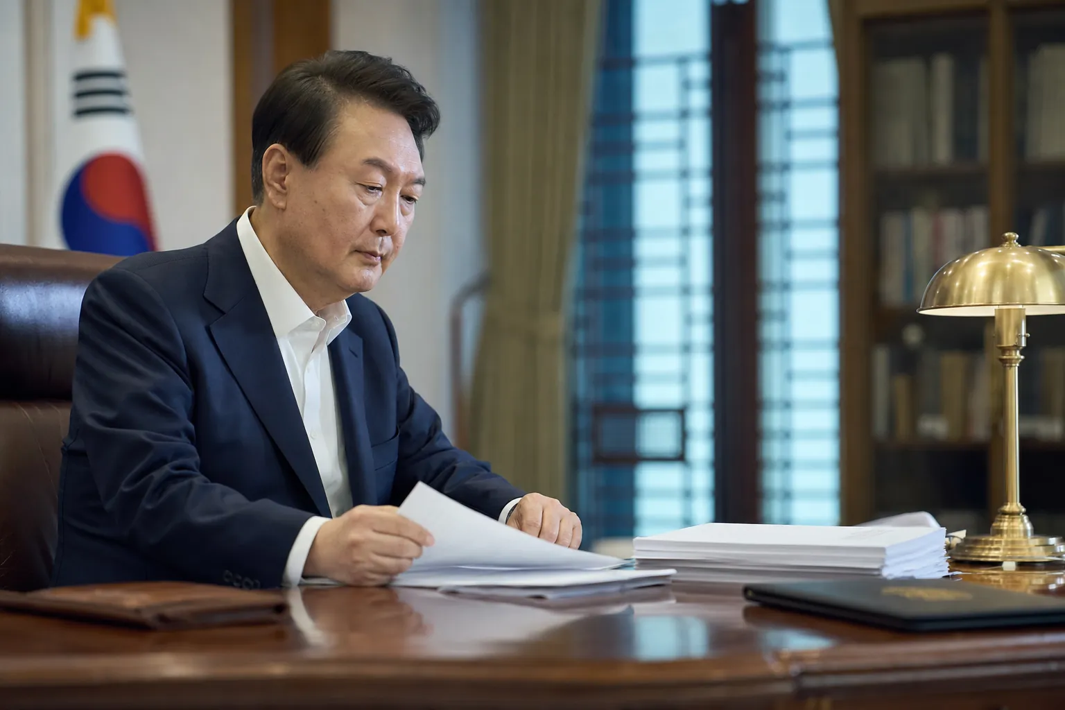 이 대통령, 형소법 개정안 재의요구 않기로